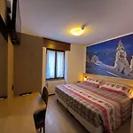 Sciatori Hotel Temù