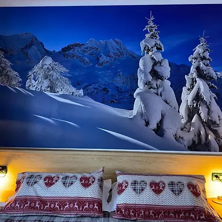 Hotel Sciatori 3 Stelle Superior Temù