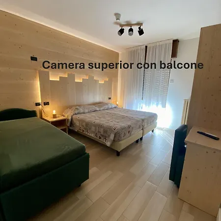 Sciatori 3 Stelle Superior 3* Temù
