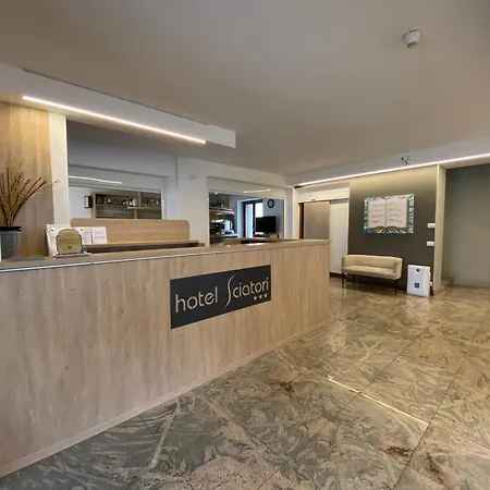 Hotel Sciatori 3 Stelle Superior