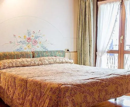 Hotel Sciatori 3 Stelle Superior Temù